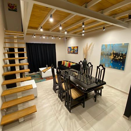 Urbana Premium Suites Apartamentos De Categoria Parking Privado - Seguridad - Sanatorio Allende - Hospital Privado - Estadio Kempes - Universidad Siglo 21 - Complejo Ferial Cordoba - Quorum - Aeropuerto Internacional Taravella Экстерьер фото