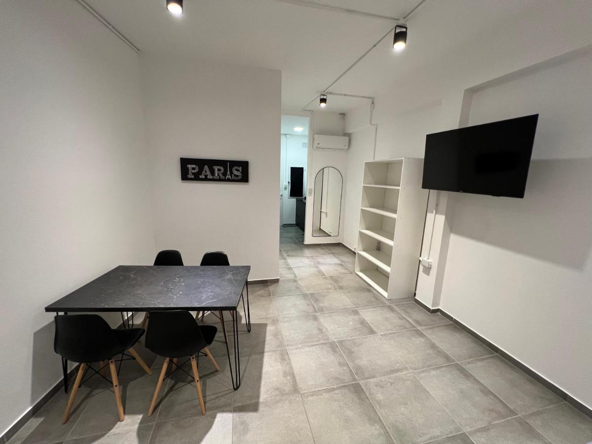 Urbana Premium Suites Apartamentos De Categoria Parking Privado - Seguridad - Sanatorio Allende - Hospital Privado - Estadio Kempes - Universidad Siglo 21 - Complejo Ferial Cordoba - Quorum - Aeropuerto Internacional Taravella Экстерьер фото