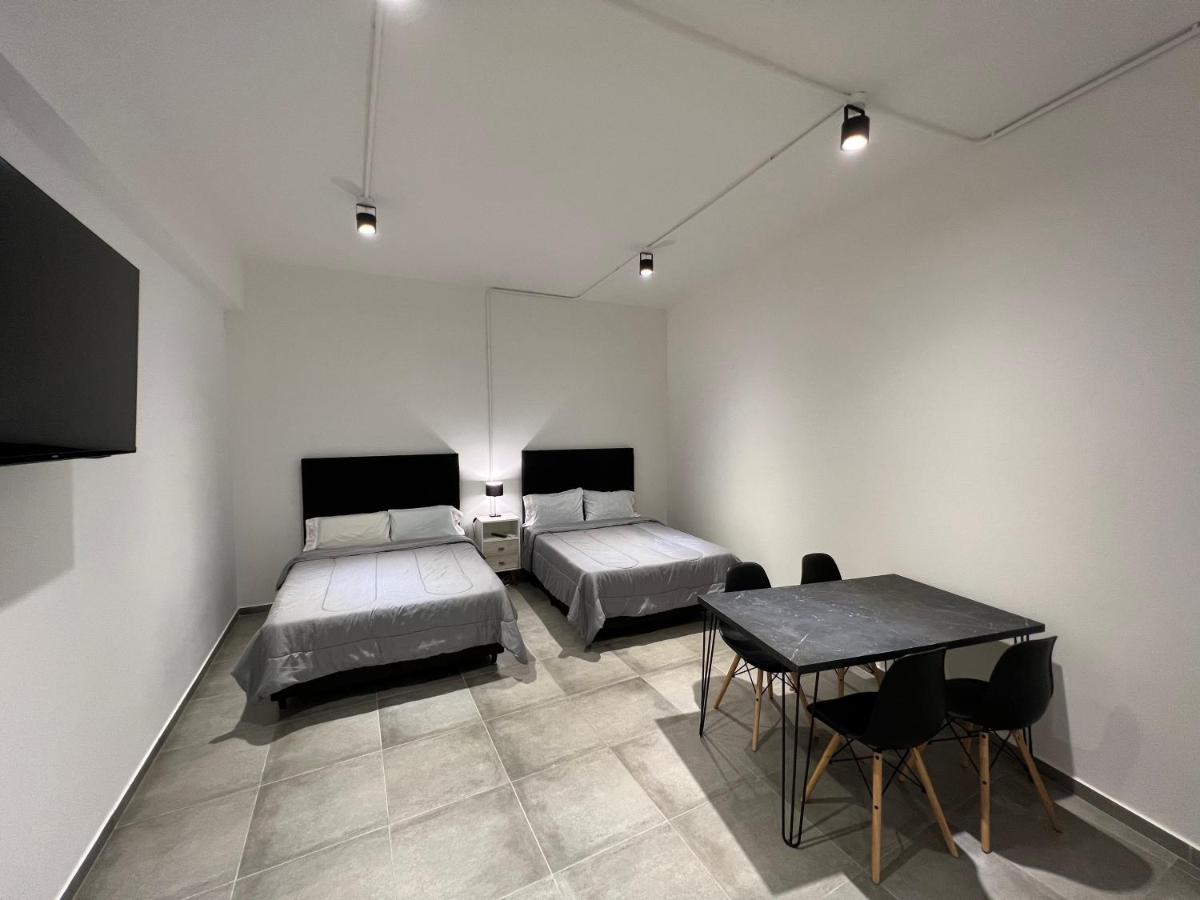 Urbana Premium Suites Apartamentos De Categoria Parking Privado - Seguridad - Sanatorio Allende - Hospital Privado - Estadio Kempes - Universidad Siglo 21 - Complejo Ferial Cordoba - Quorum - Aeropuerto Internacional Taravella Экстерьер фото