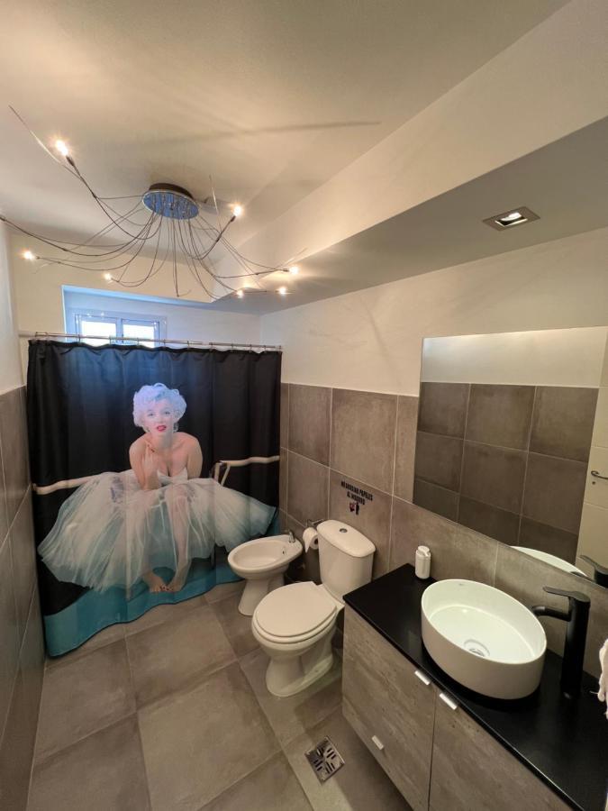 Urbana Premium Suites Apartamentos De Categoria Parking Privado - Seguridad - Sanatorio Allende - Hospital Privado - Estadio Kempes - Universidad Siglo 21 - Complejo Ferial Cordoba - Quorum - Aeropuerto Internacional Taravella Экстерьер фото