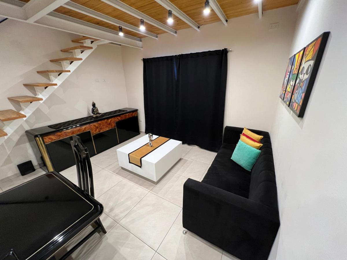 Urbana Premium Suites Apartamentos De Categoria Parking Privado - Seguridad - Sanatorio Allende - Hospital Privado - Estadio Kempes - Universidad Siglo 21 - Complejo Ferial Cordoba - Quorum - Aeropuerto Internacional Taravella Экстерьер фото